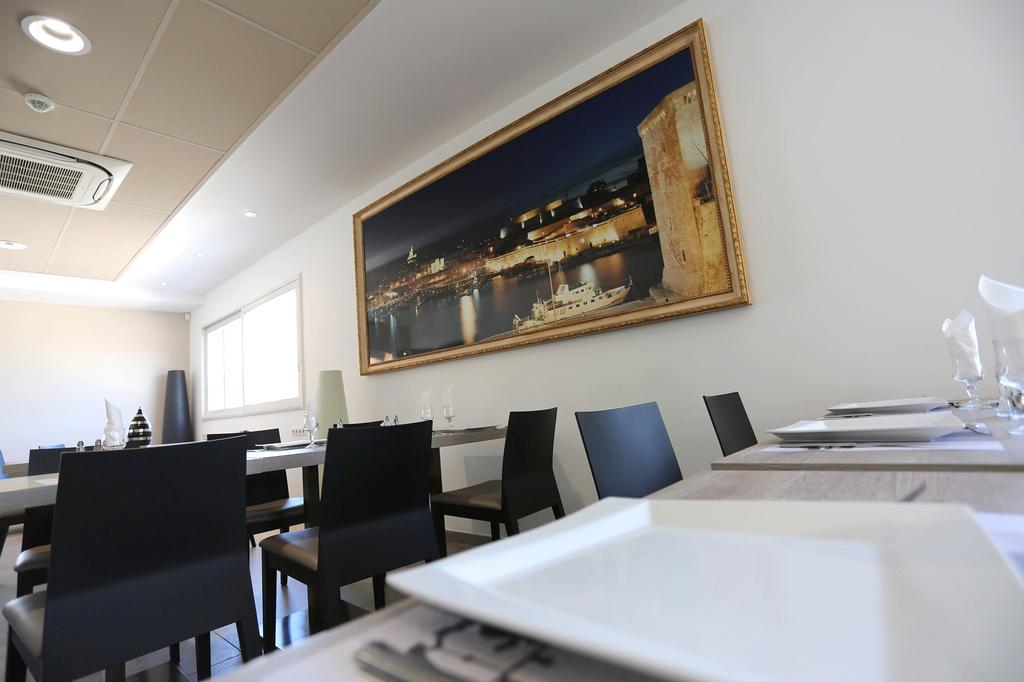 Hotel Restaurant Les Pielettes Le Rove ภายนอก รูปภาพ
